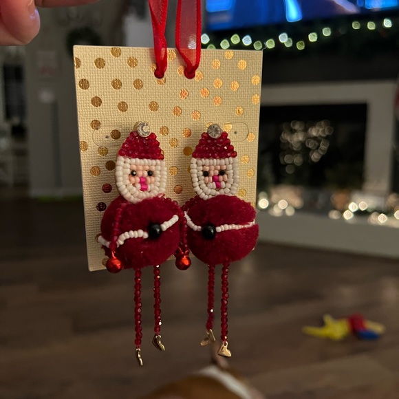Santa stud holiday earrings - Picture 1 of 2